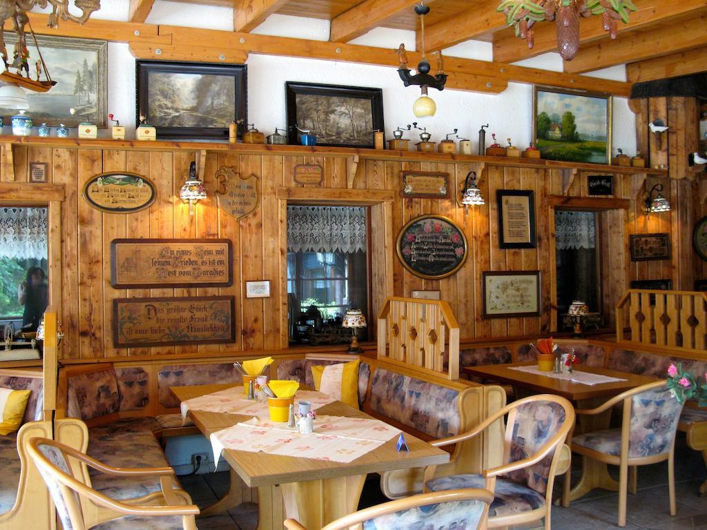 Landhotel Goldener Becher Limbach-Oberfrohna Luaran gambar