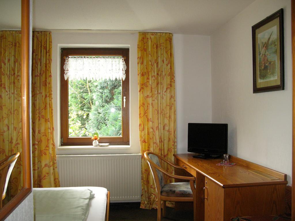 Landhotel Goldener Becher Limbach-Oberfrohna Bilik gambar